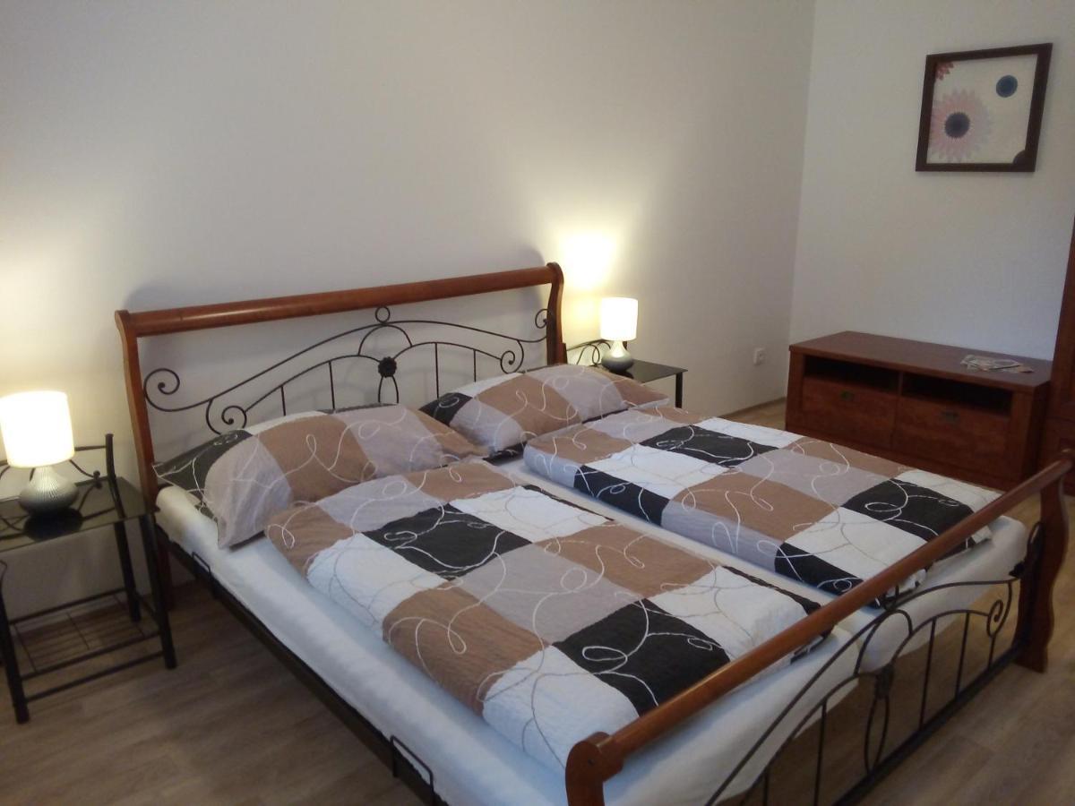Apartman U Dubu Jablonné nad Orlicí Eksteriør bilde